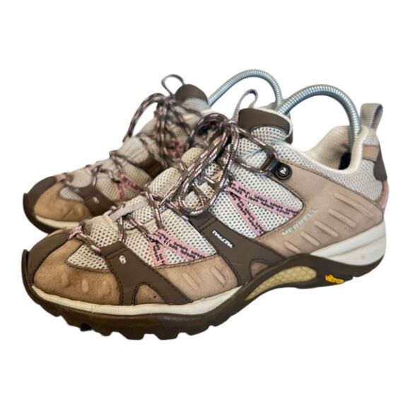 Merrell | Women’s Pink Beige Vibram Waterproof Hiking Sneaker 8 - Picture 3 of 9